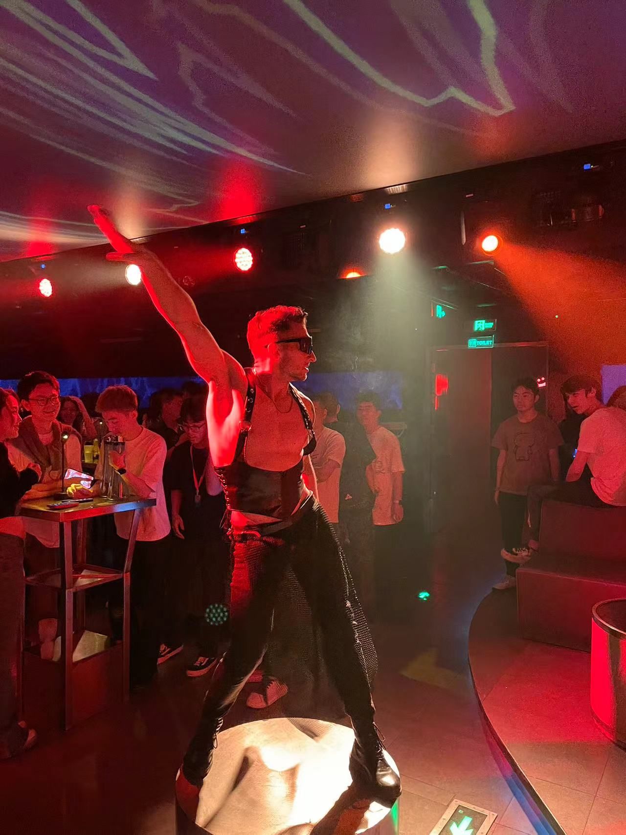 池州商务ktv引领商务ktv新模式-石台县ktv预定